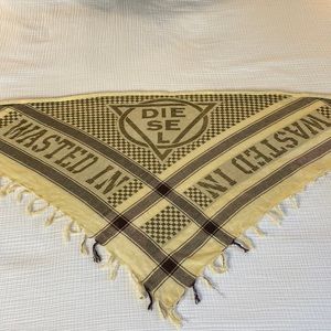 Diesel 5’ wide x 2’ long reversible shawl scarf in tan and brown